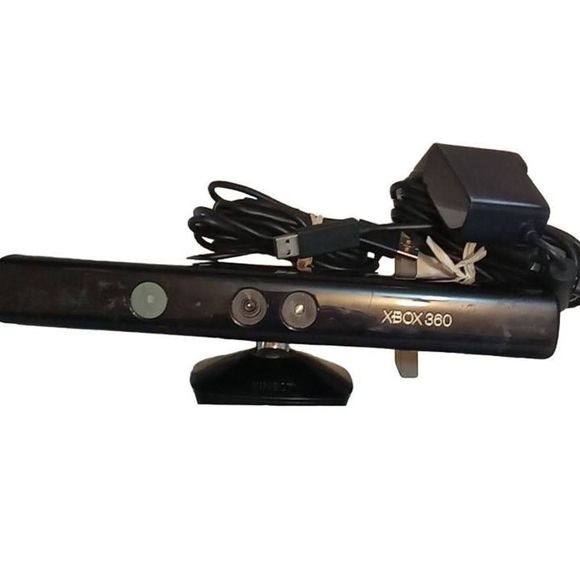 Xbox 360 Kinect‎ Sensor with Games - Picture 5 of 5
